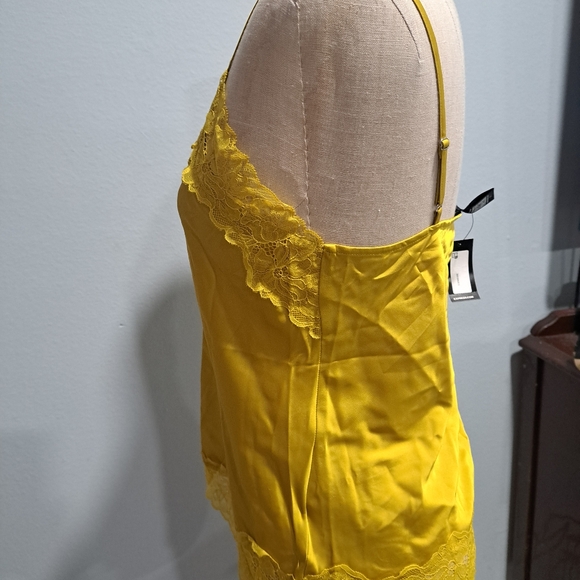 Express Satin blouse size small - Picture 6 of 7